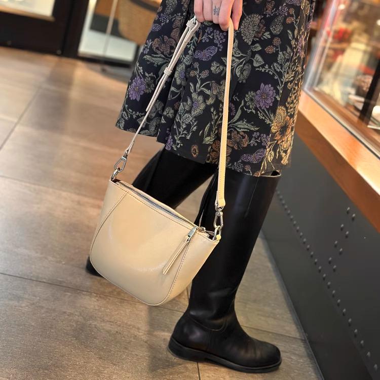 Women's Genuine Leather Small Crossbody Bag - 2026 Versatile Fashion Coin Purse with High-Quality Texture