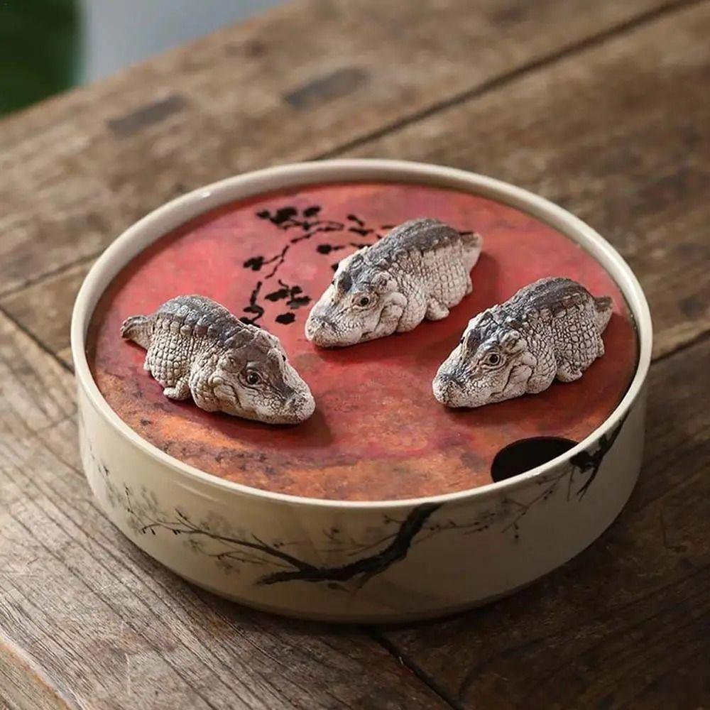 Resin Pet Figurine Lovely Crocodile Miniatures Handmade Pet Model Tea Lovers