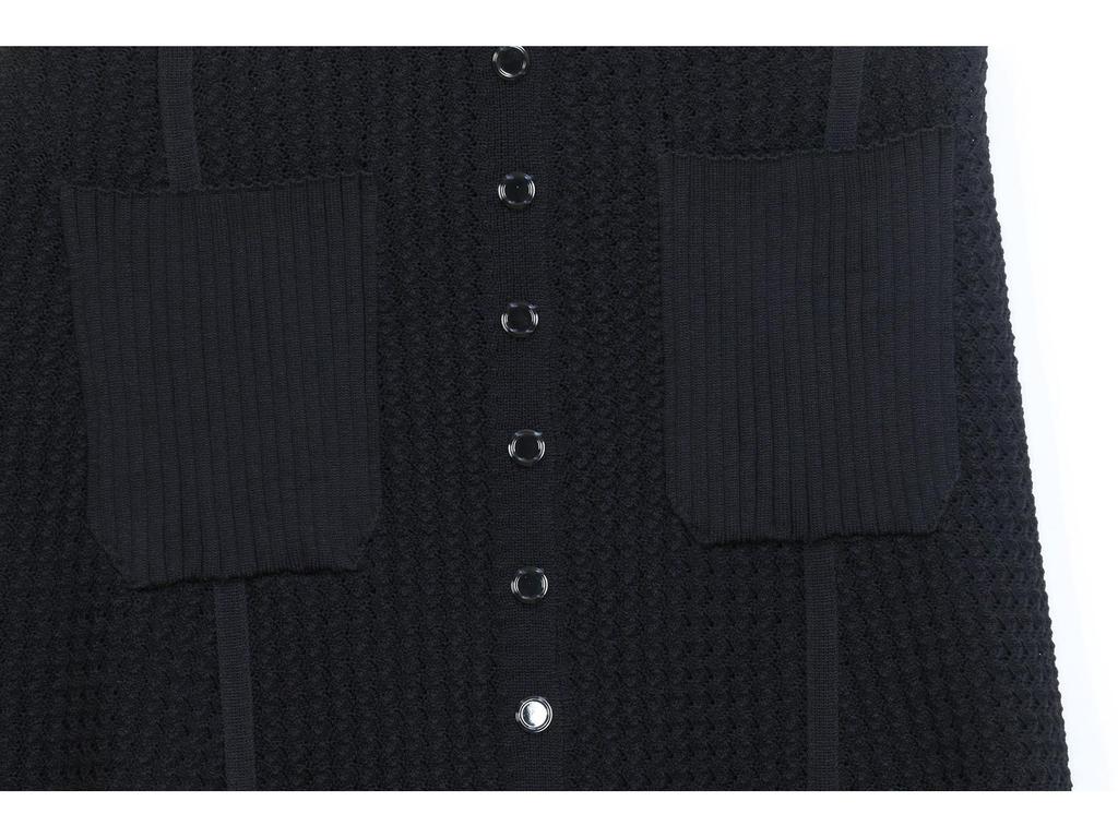 2025 Spring/Summer Women's French Chic Knitted Slimming Vest & Midi A-line Skirt Set.