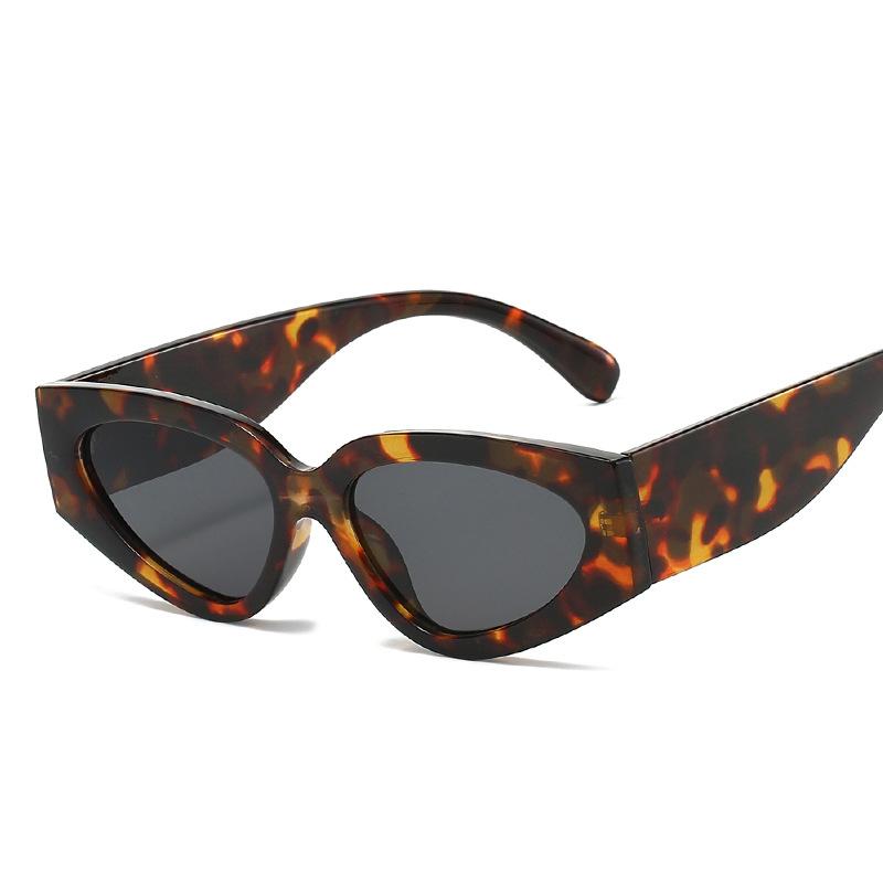 New Vintage Cat Eye Sunglasses for Women Men Round Sun Glasses Female Oval Eyewear for Male Female Eyeglasses