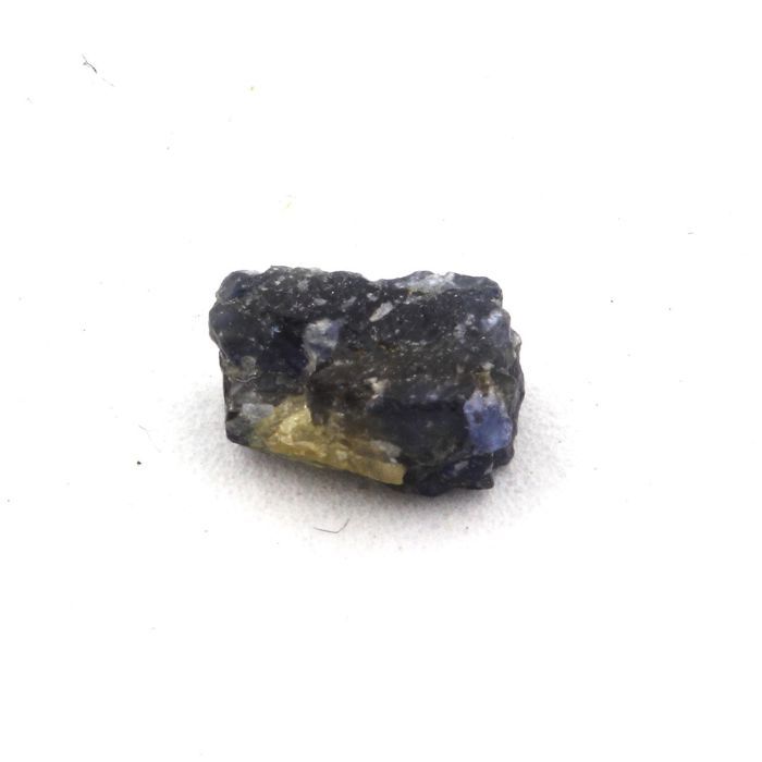 Pierres et Minéraux. Saphir. 2.24 ct. Ambatondrazaka, Alaotra-Mangoro, Madagascar.