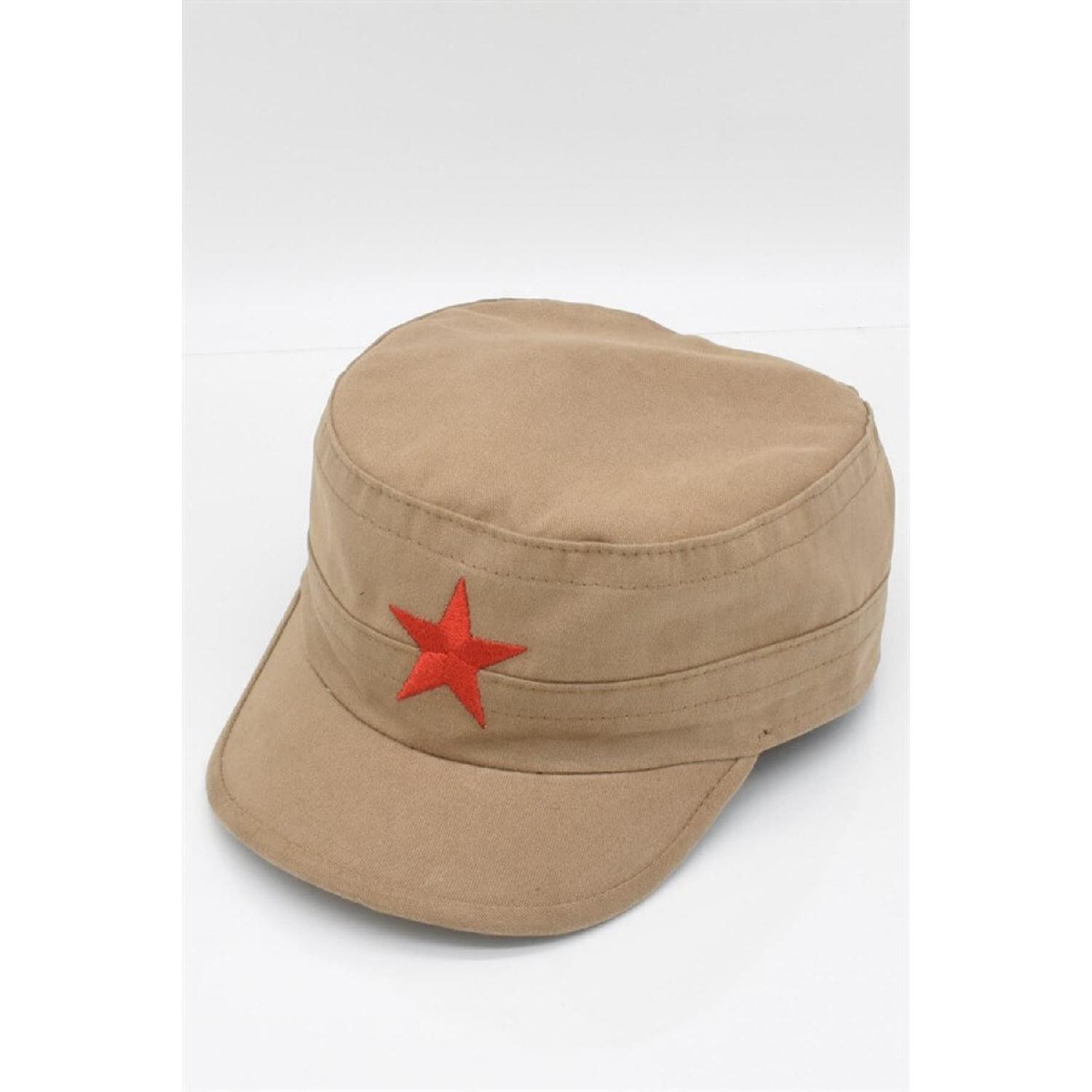 Stella Rossa Che Guevara, Cappello Fidel Castro acquista in modo