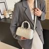 Pillow bag New bag Women's commuter handbag Fashion personality Lightweight women's shoulder messenger bag