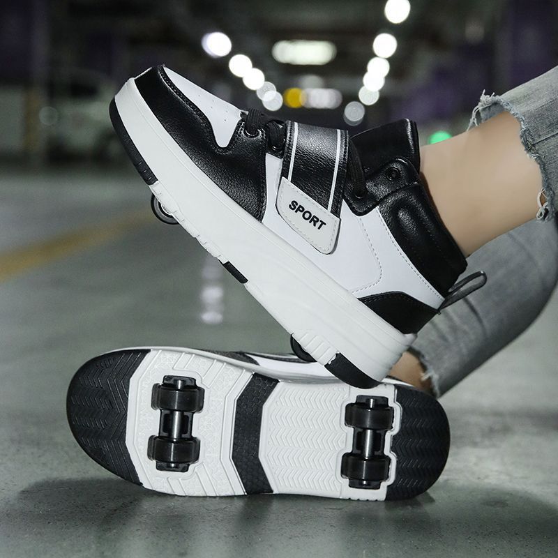 Runaway Shoes, Children's Pulley Deformation Four-wheel Skating, Roller Skating with Wheels Can Accept Men's and Women's Roller Skating