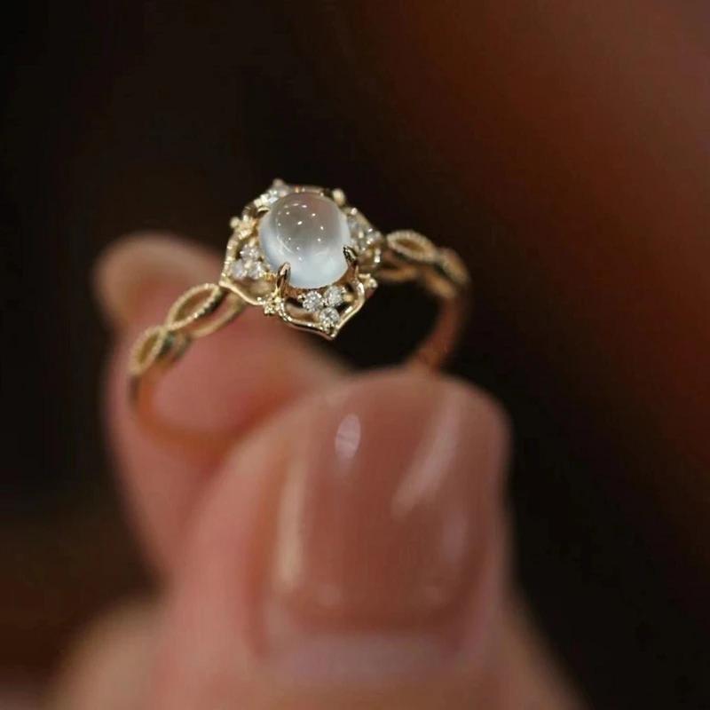 Gold Plated Natural Moonstone Cats Eyes Ring for Women Fashion Luxury Geometric Design Rings Open Adjustable Ring Trendy Jewelry