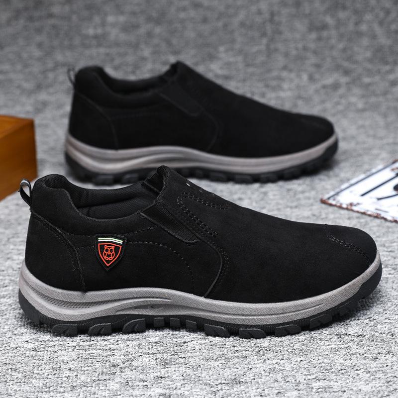 

Men s shoes 2025 new fashion men s casual shoes non-slip and wear-resistant mountaineering shoes breathable one-pedal tooling shoes 39