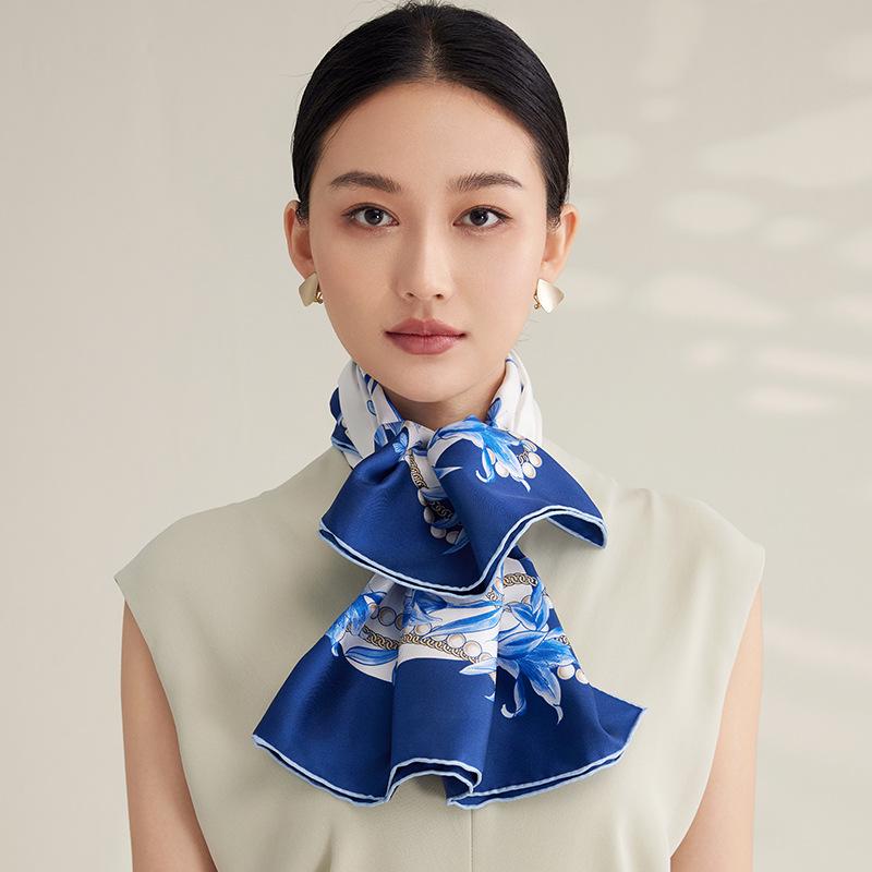 Daylily Chinese Style Mulberry Silk Scarf - Double-Sided 90cm Square with Creative Design
