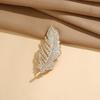 Feather Design Brooch Pin for Women, Rhinestones Inlaid Brooch Pin for Dress, Coat, Shawl, Versatile Accessory for Mother, Wedding