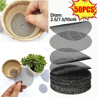 50 ks síťovaných podložek do květináčů, které udržují půdu uvnitř a odvádějí vodu z květináčů, zahradnické potřeby