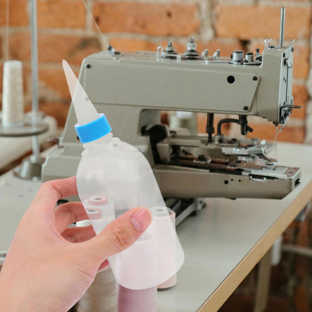6Pcs Oil Squeeze Applicator Bottle Extended Reach Spout for Sewing Machine Care Auto Maintenance DIY Lubricant Dispensing 200Ml
