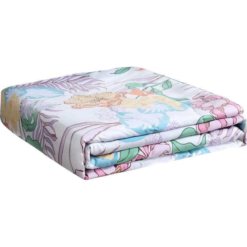 

FUANNA Washable Antibacterial Seven-Hole Fiber Summer Quilt