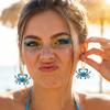 Summer Vacation Style Funny Crab Shaped Dangle Earrings for Women Metal Hoop Hairy Crab Earring Holiday Jewelry Gift