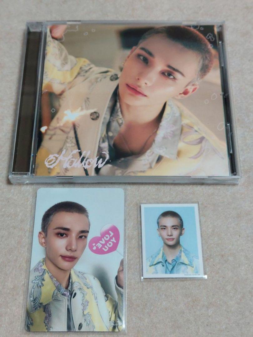 

[USED] Hollow Album + 2 Photocards