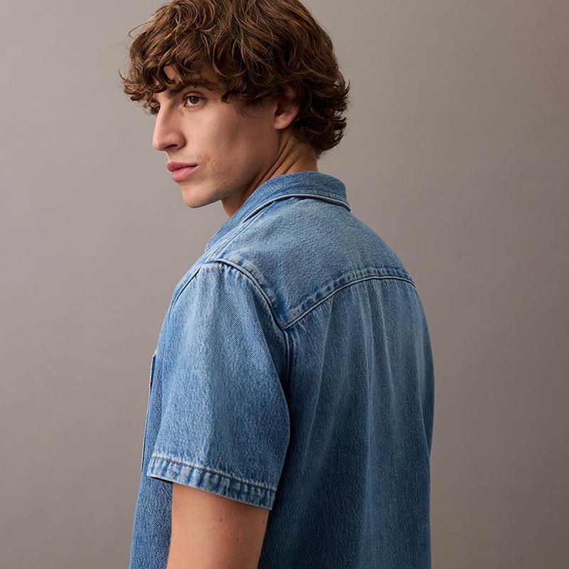 Calvin Klein Minimalist Solid Color Vintage Casual Short Sleeve Shirt Men shirts Light-Blue 4RB944G