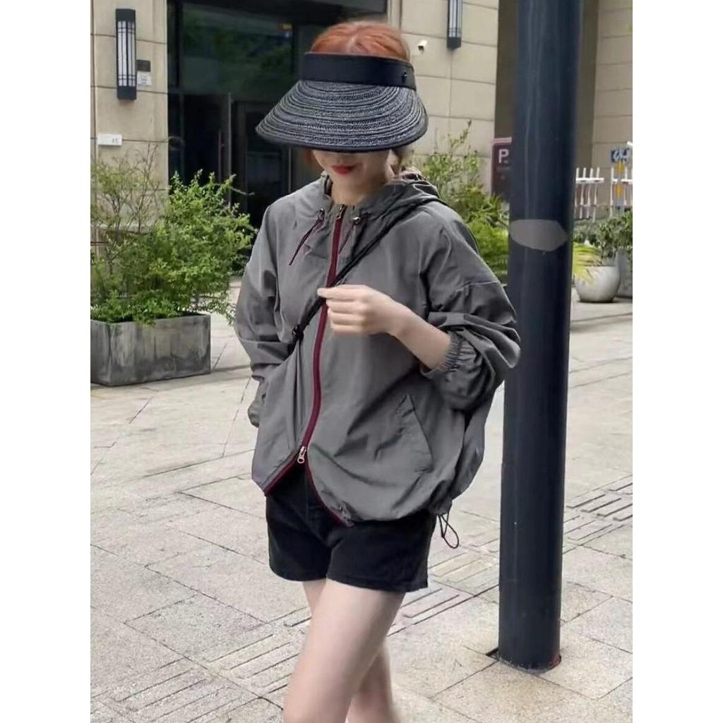 Summer 2025 Women's European Colorblock Zipper Hooded Sunscreen Jacket - Casual, Thin, Short Coat