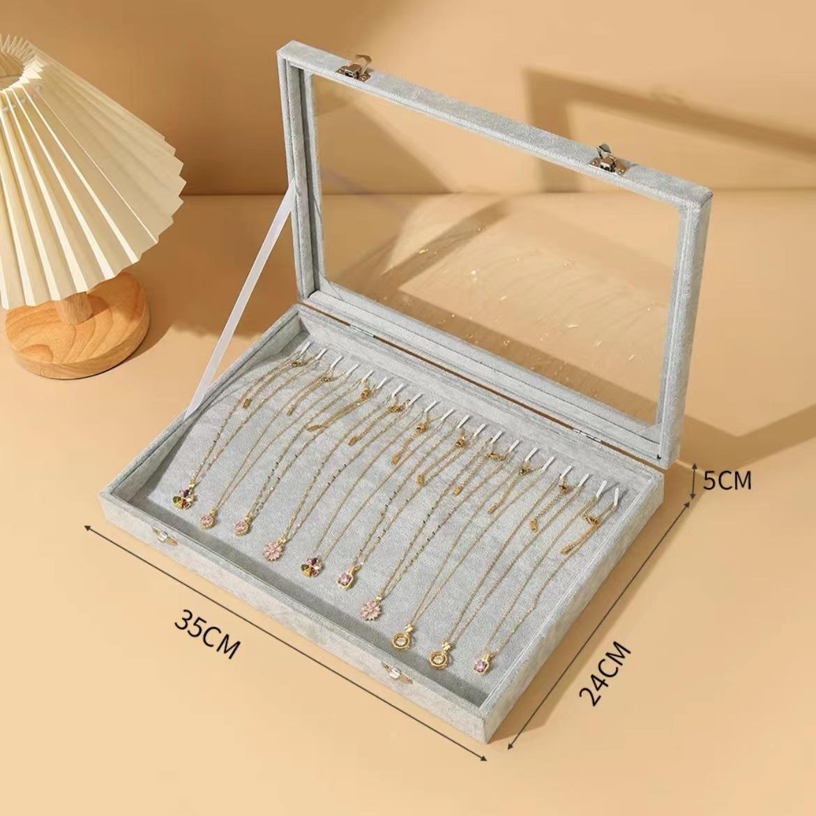 

Розкішна оксамитова скринька для ювелірних виробів для намист, браслетів та ланцюжків