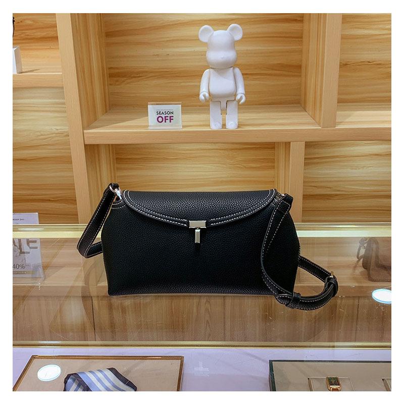 TOTEME Polštářová taška: Švédská crossbody kabelka, Vysoce kvalitní všestranná taška přes rameno pro ženy, Lehký luxus a ideální pro dojíždění