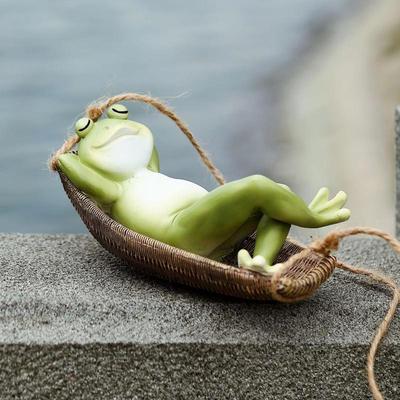 Frogs Resin Statue Garden Hang On Tree Decorative Pendant Indoor Outdoor Decor Ornament