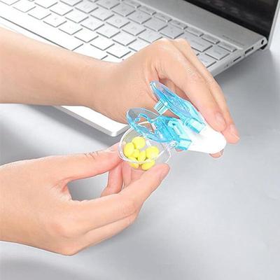 Portable Pill Dispenser: Easy-to-Use Medication Organizer