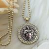 European and American New Shield Round Necklace, High-end Light Luxury Fashion Bead Chain Jewelry