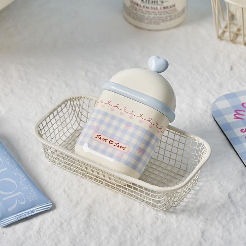 

Girl Double Lid Drain Soap Box Plaid Travel Soap Box Portable Student Cute Cotton Stick Box