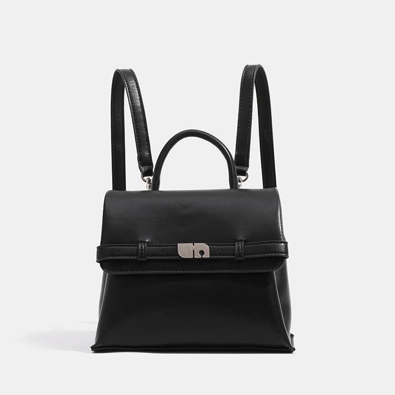 Fashionable Large Capacity Bag for Women with Light Luxury Autumn and Winter New Retro Simple Crossbody Bag Fashionable Handbag Backpack