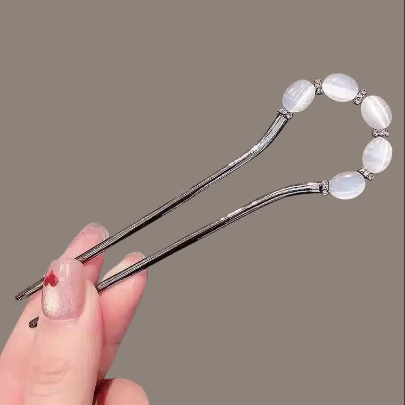 Elegant U-shaped Tassel Hairpin: Versatile Ancient Style Accessory for Updos