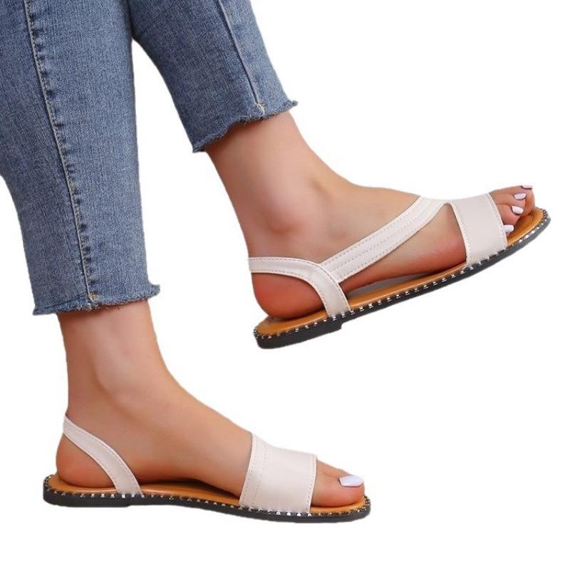 New large size flat-bottomed rivet sandals, one-character fish mouth shoes 43