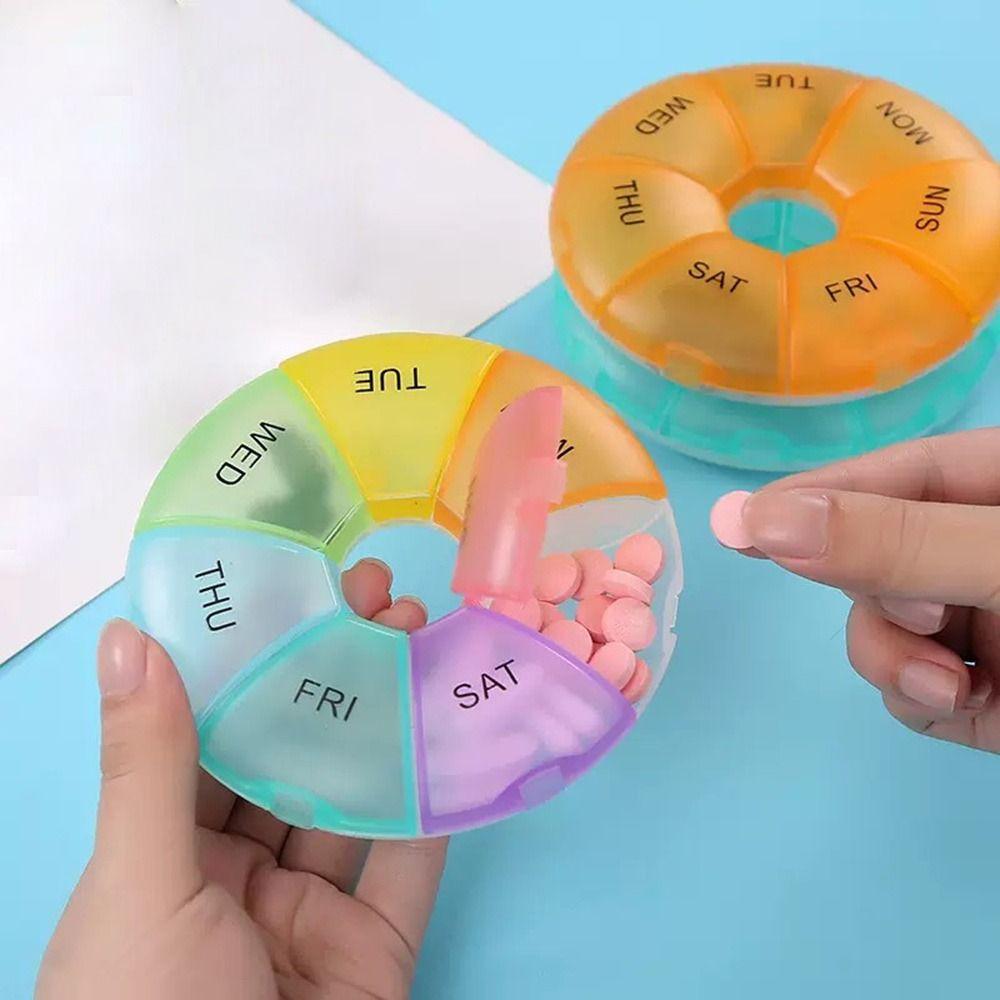 7 Fächer Sieben Tage Pillendose Rundes Pillenfach Tragbarer Tablettenbehälter für Zuhause und Reise
