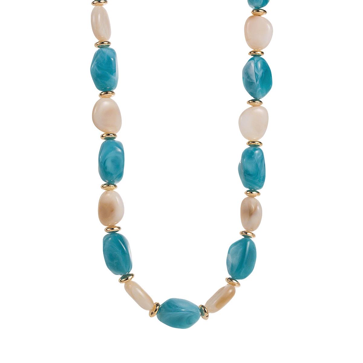 

Retro Geometric Resin Beaded Necklace - Elegant Color Block Design for Women