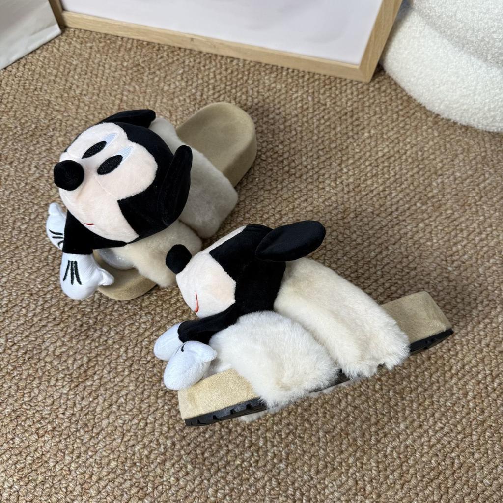 Cute cartoon one-word fluffy slippers women's season fashion warm and comfortable women's slippers
