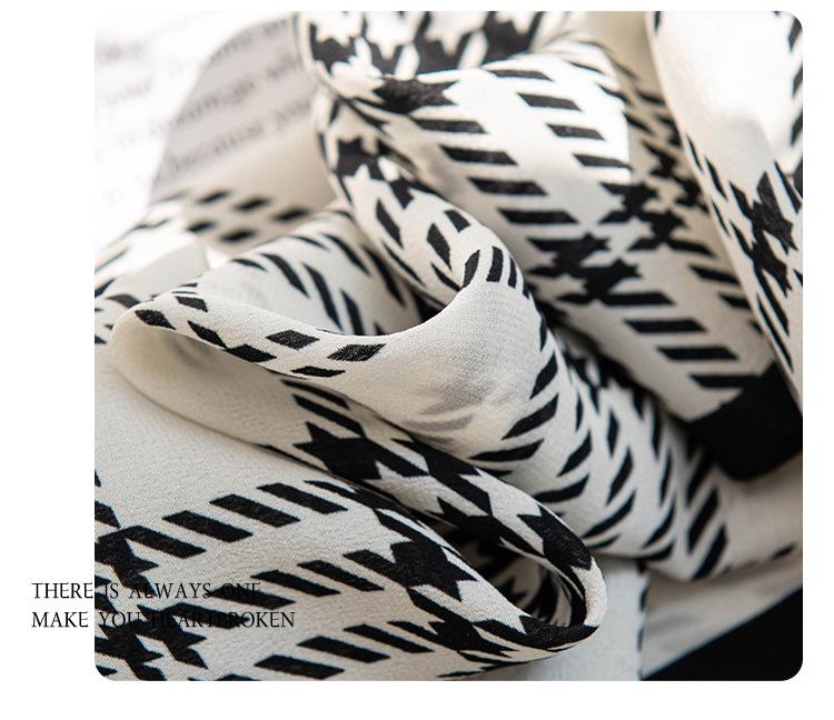 Elegant Versatile 100% Mulberry Silk Scarf: Autumn Women's Crepe de Chine Sunscreen Shawl