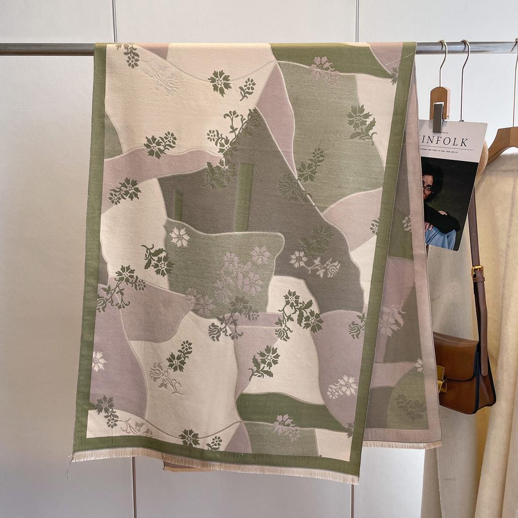 Printed Imitation Cashmere Scarf Women'S High-End Sense Plant Flower Warm Shawl Fashion Commuter Neck Protection Cold Scarf