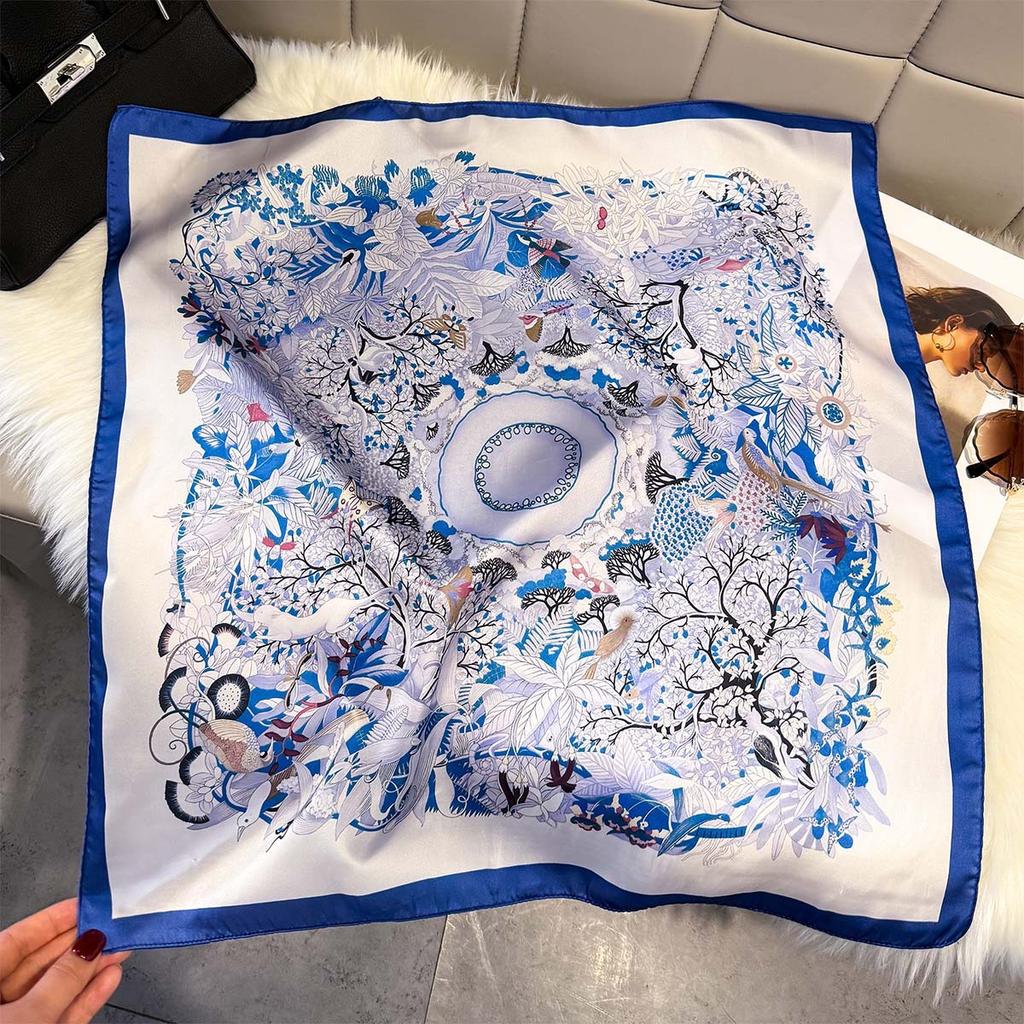 Fashion Square Fashion Foreign Style Small Silk Scarf Women'S Headband Decorative Scarf Dual-Purpose Small Square Scarf New Scarf