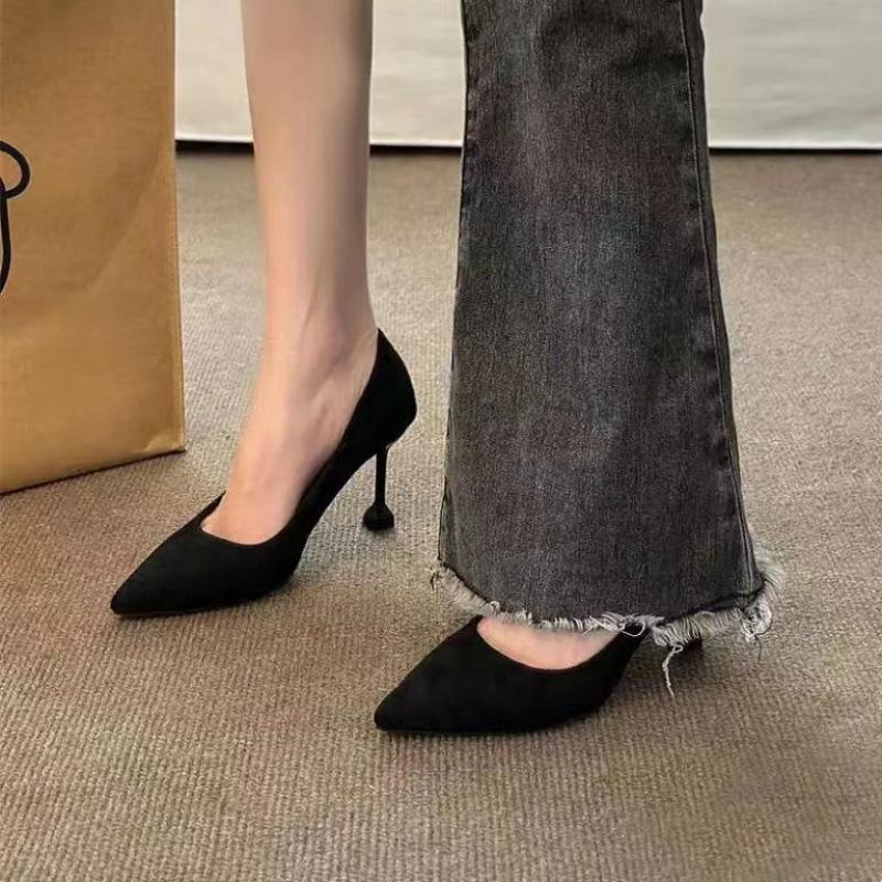 Internet Celebrity High Heels Female Pointed 2025 New Shoes Female Thin Heel Versatile Etiquette Shoes Black French Single Shoes Shallow Mouth