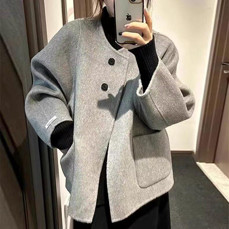 

Жіноче вовняне пальто великого розміру сірого кольору - Корейський стиль Петіт Високоякісне Осінньо-зимове коротке пальто XL (for 120-140 jin) сірий колір