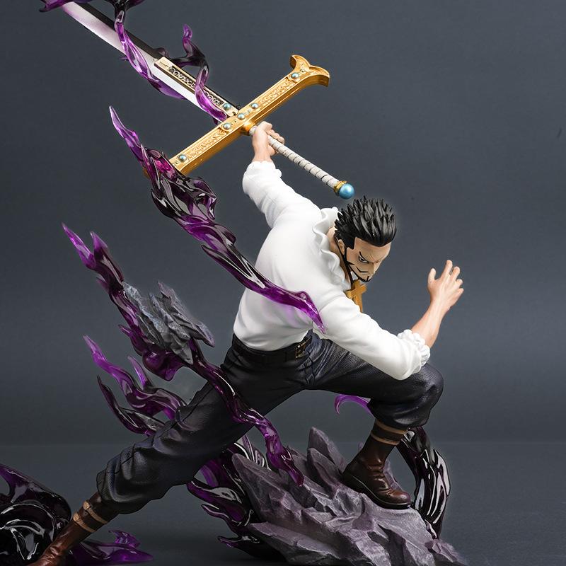 One Piece figure sky painting eagle eye Mihawk Shimbukai peripheral desktop ornaments animation peripheral statues give gifts