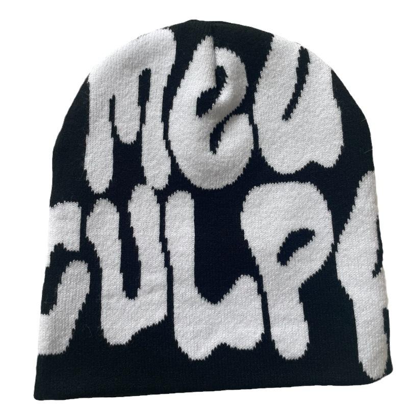 Hot Sell Customized  Adult Fashion Printing Soft Winter Hat Knitted With Letters for Men and Women