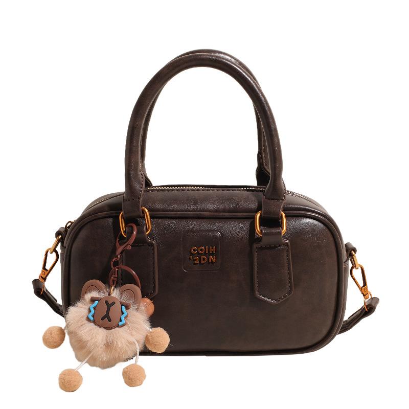 British retro fashion pillow bag women's 2025 autumn and winter new commuter versatile portable simple shoulder messenger bag