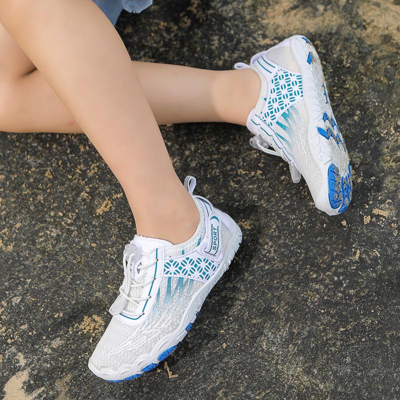 Barn Vann Sko Barn Aqua Sko Drenering Strand Sports Sandaler Hurtigtørkende Svøm barbeint Vade Båtliv Dykking Surfing joggesko