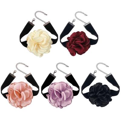 Gothic Velvet-Fabric Flower Pendant Choker Necklace Women Cravicle Fashion Velvet-Rose Flower Choker Chain Jewelry Gift