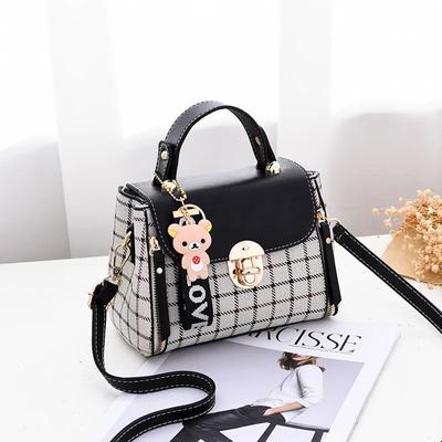 New Large-capacity Bags Ms. New Korean Version of the Single-shoulder Cross-body Bag Handbag Small Square Bag Leisure Bag