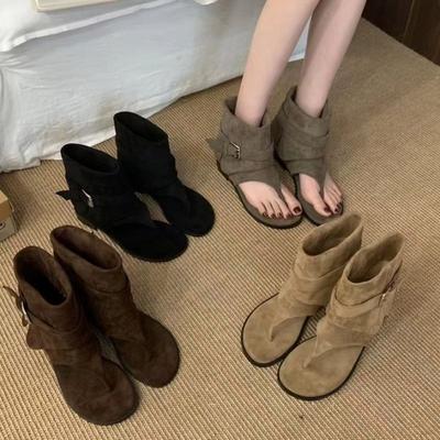 Chanclas de moda retro para mujer ropa exterior 2025 verano nuevo versión coreana pantalones de pierna suelta con fondo plano botas cortas