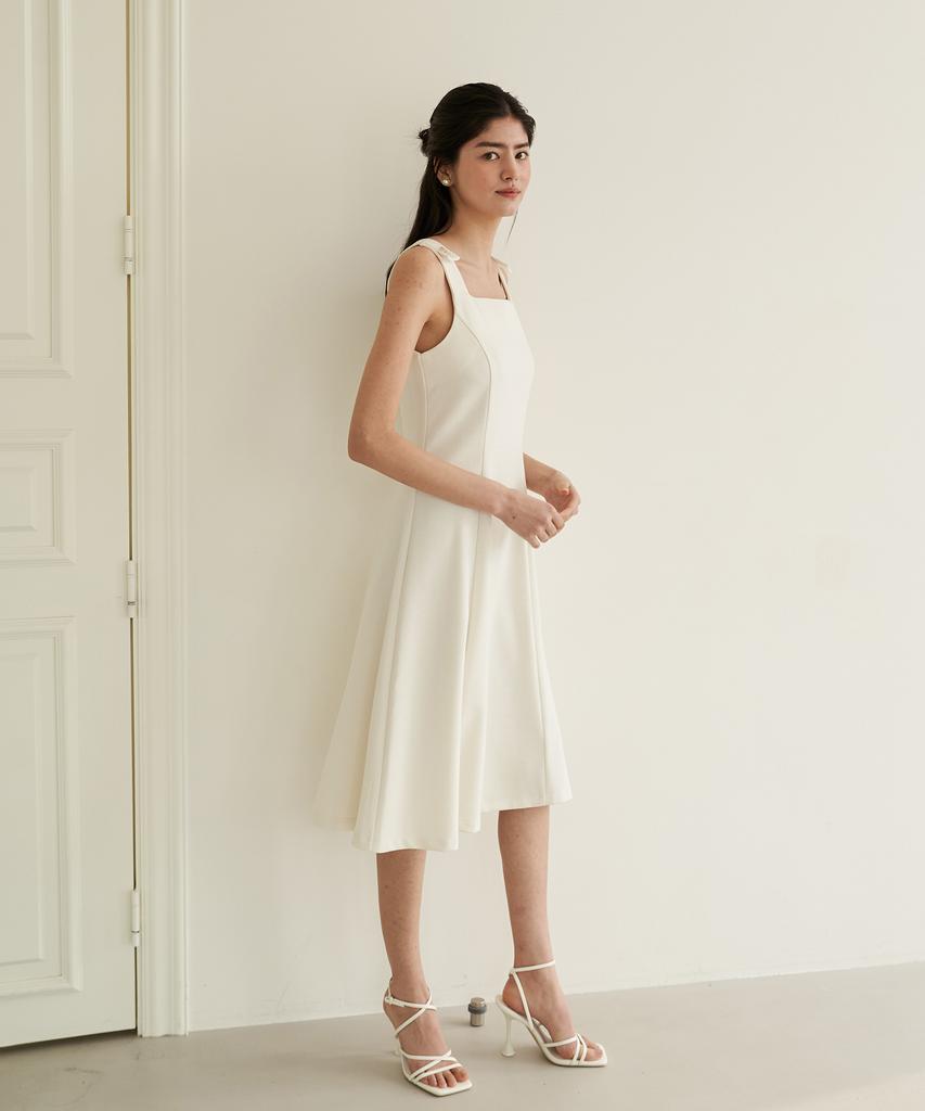 Peullobeu Audery Dress (Iv)