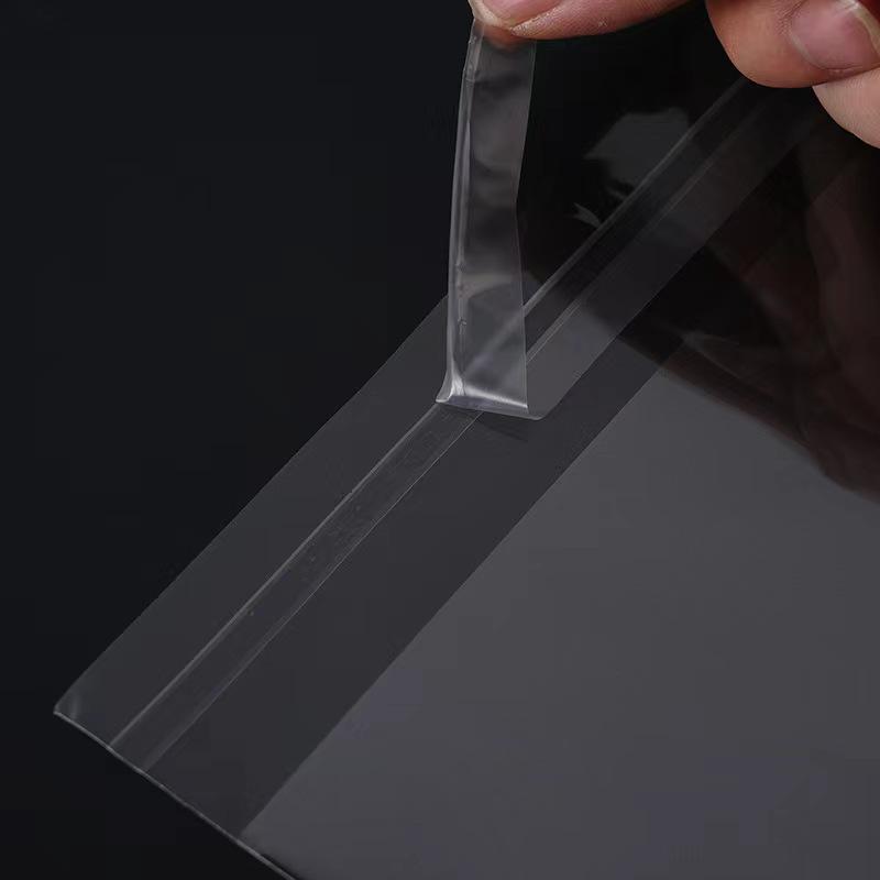 

Маленький прозрачный пакет из ОПП с высокой прозрачностью, самоклеящийся, с петлей для подвешивания, для рубашек 4x6 cm