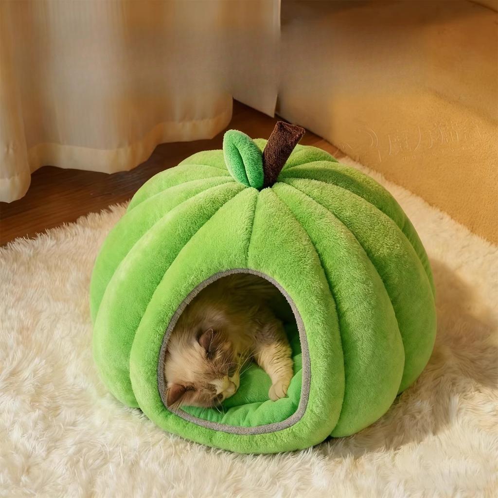Pumpkin Shaped Cats Bed Autumn and Winter Cat Accessories Semi Enclosed Thermal Insulation Pet Dog Cat's House Pet Supplies Gift