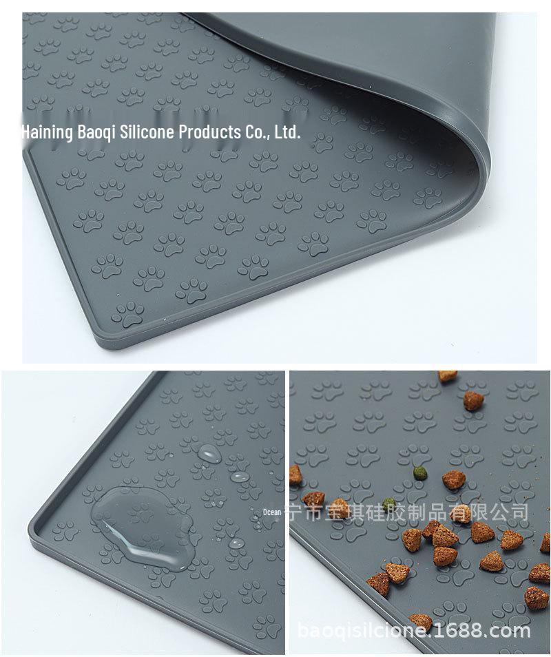 Silicone Pet Mat - Waterproof & Easy to Clean, Available in Sizes S/L for Dogs & Cats