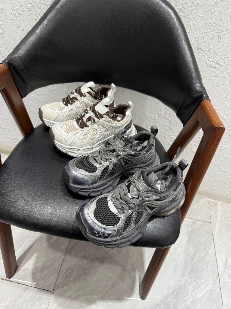 2025 Women's Retro Distressed Dad Shoes - Autumn New Color European Casual Sports Sneakers