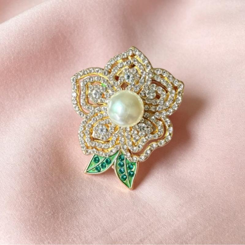 Trendy New Flowers Women Brooch Luxurious High-End Floral Pearl Pins Fashion Female Party Coat Dress Scarf Accessories Jewelry
