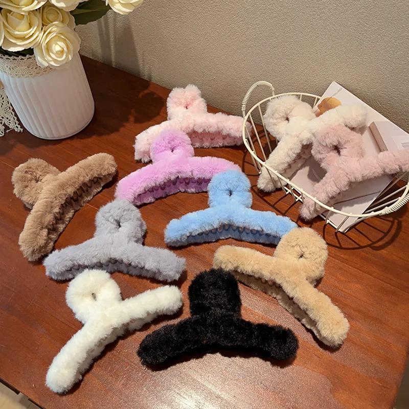 Large Plush Clip Back Head Hair Grab for Women Simple Temperament Hair Clip Hairy Shark Clip Korea Hair Accessories for Girls